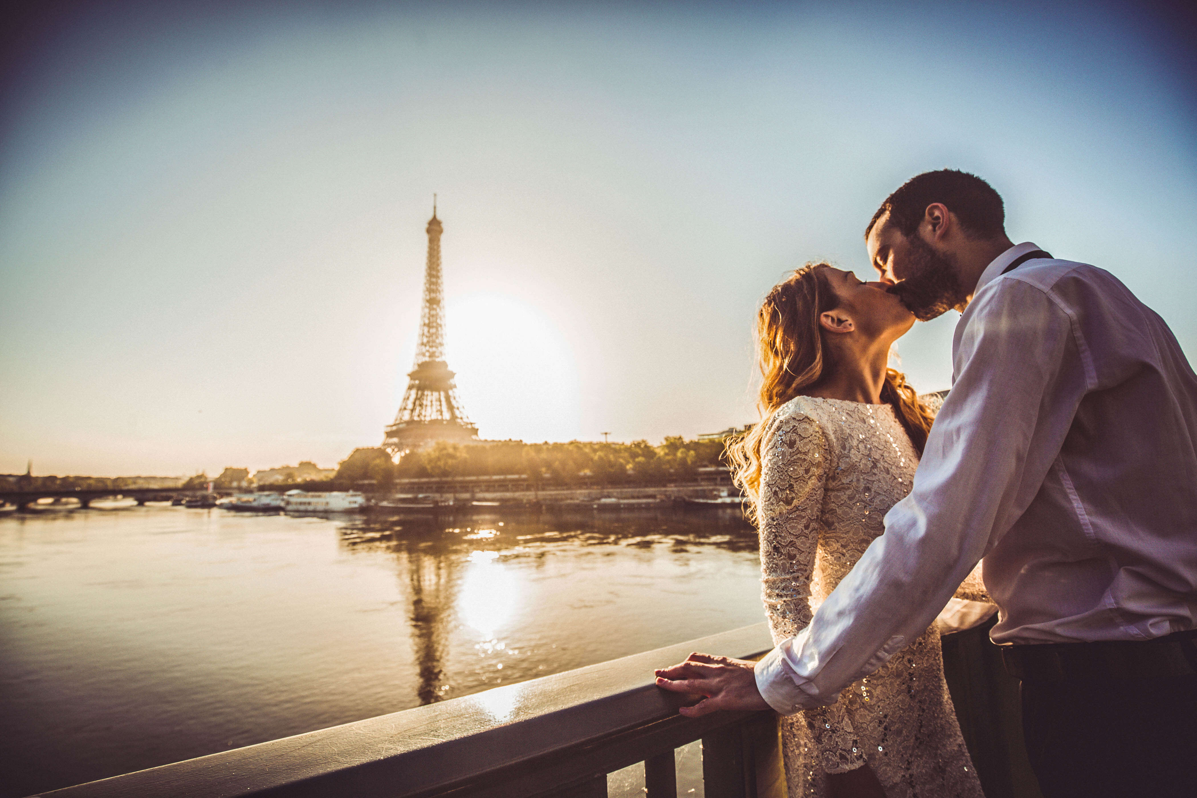 romantic places paris